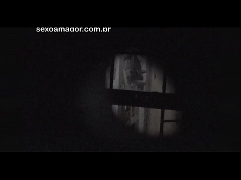 ❤️ Блонди ба таври махфӣ аз ҷониби як сайёҳи ҳамсоя, ки паси хиштҳои холӣ пинҳон шудааст, сабт мешавад ❤ Порно босифат дар мо tg.xxxdl.ru